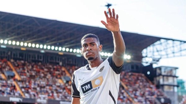 恒利配资 科贝：莫斯克拉没参加今日训练，即将飞往伦敦参加阿森纳体检